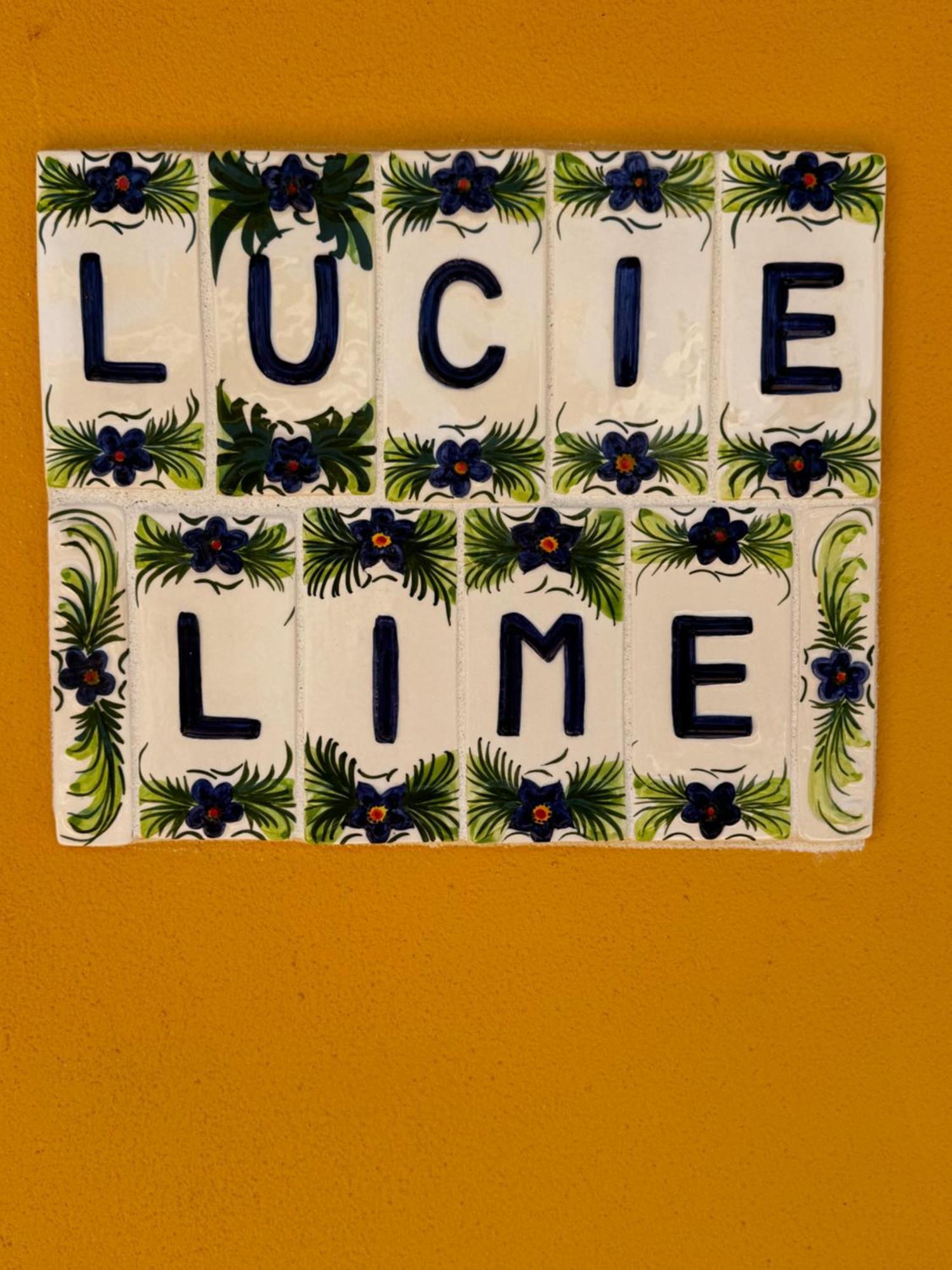 Lucie Lime Guesthouse Luz Exteriör bild